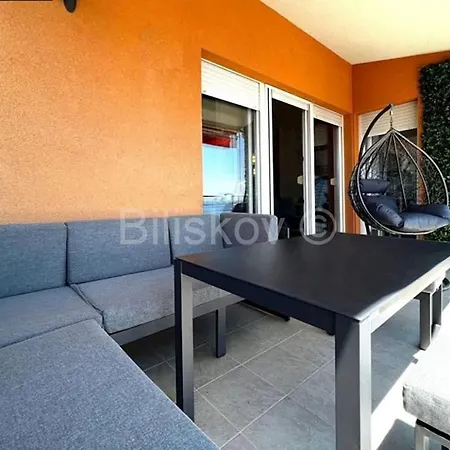 Appartement Exclusive Penthouse On 100 Square Only 70 M From The Sea Trogir